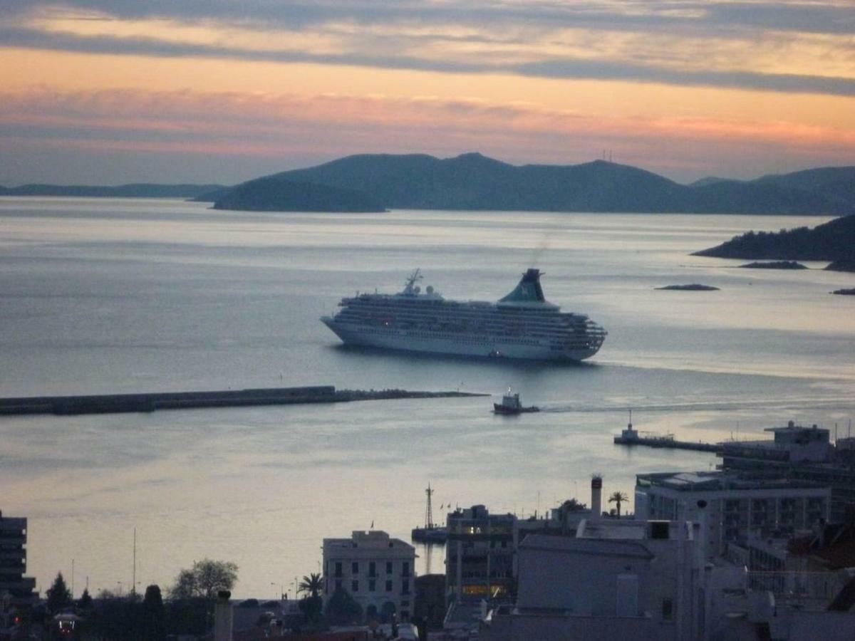 Apartment With Amazing View & Parking Kavala Exterior foto